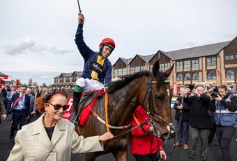 Fastorslow retains Punchestown Gold Cup in style