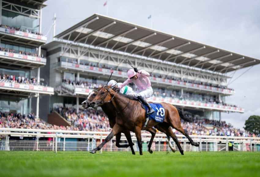 Warm Heart lands Yorkshire Oaks glory for O'Brien