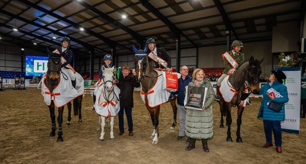 A host of racing and equestrian stars align for the Treo Eile Christmas Show